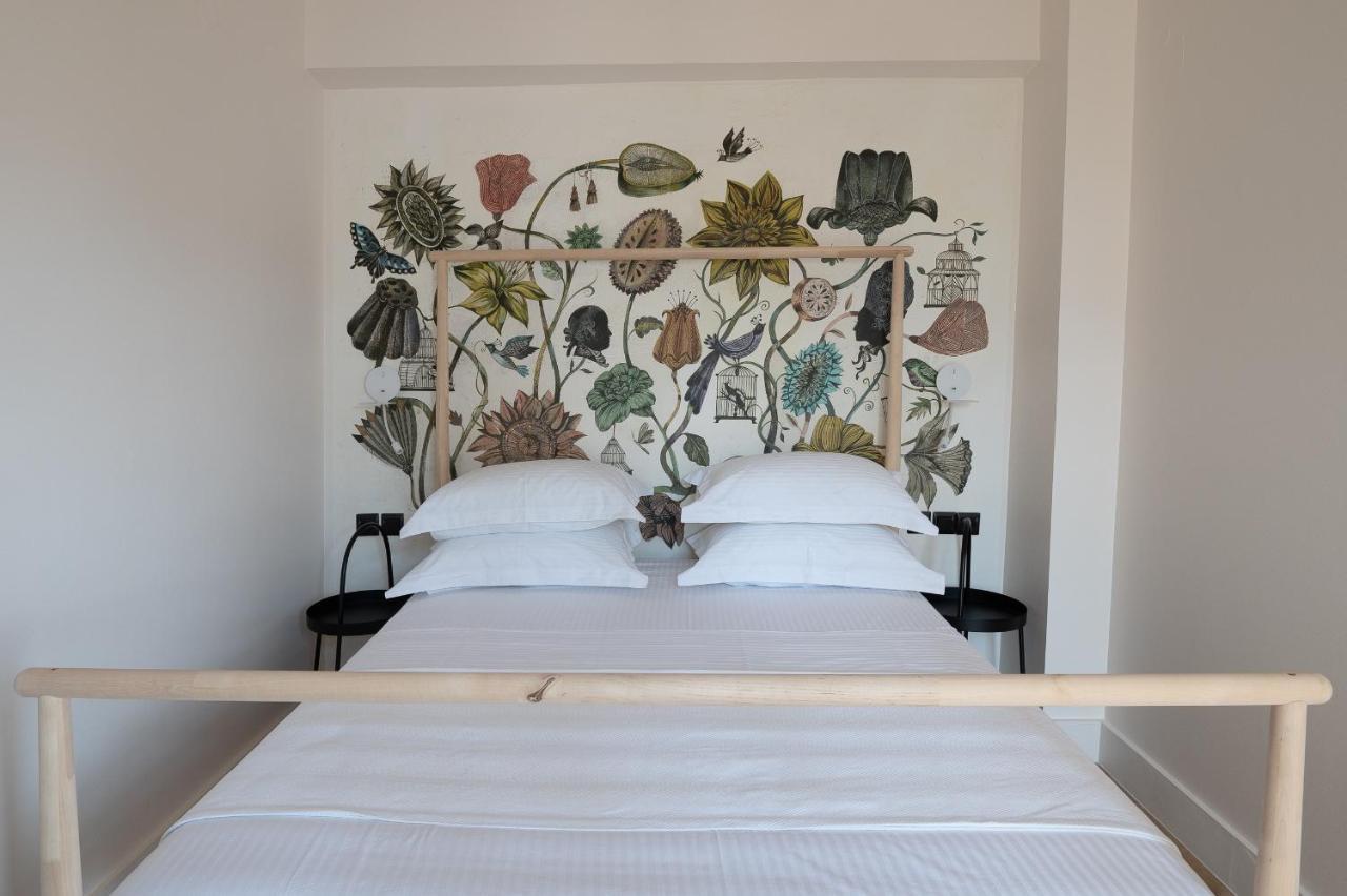 City'S Best-Kept Secret, Eclectic & Luxe Getaway Kalamata Exteriör bild