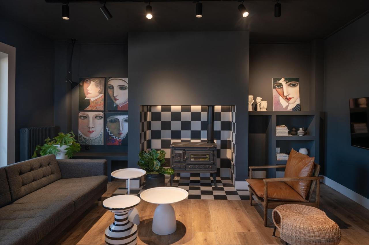 City'S Best-Kept Secret, Eclectic & Luxe Getaway Kalamata Exteriör bild
